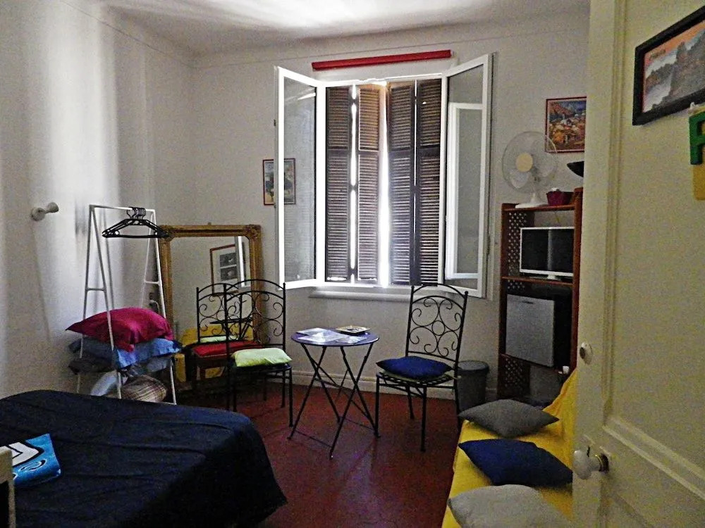 Bastia-Room