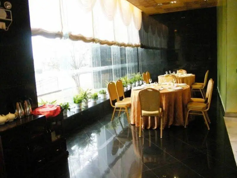 Wuxi Wisdom Hotel