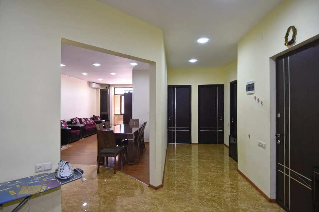 Rent Inn Yerevan (Рент Инн Ереван) на улице Арама 74
