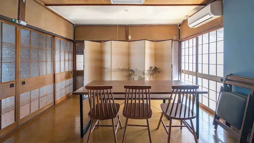 Takayama Stay Sakaki