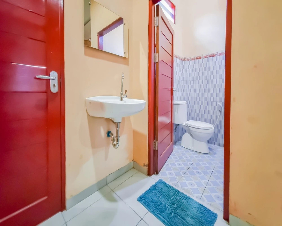 RedDoorz near Kantor Gubernur Kalimantan Tengah