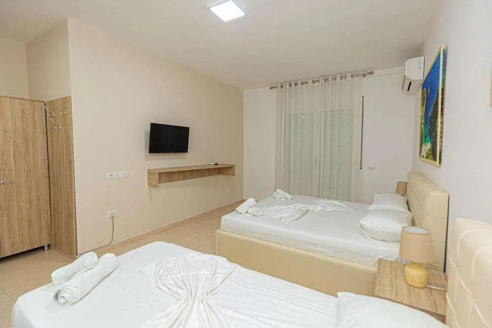 Suites By Jordans Hotel