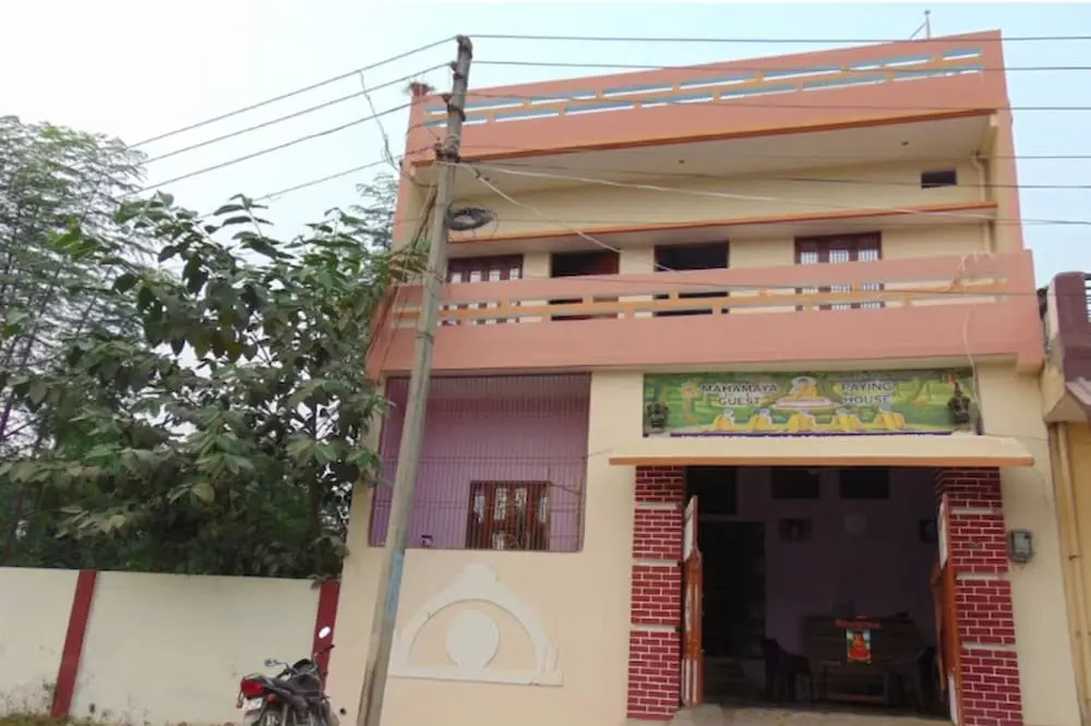 Goroomgo Mahamaya Guest House Varanasi