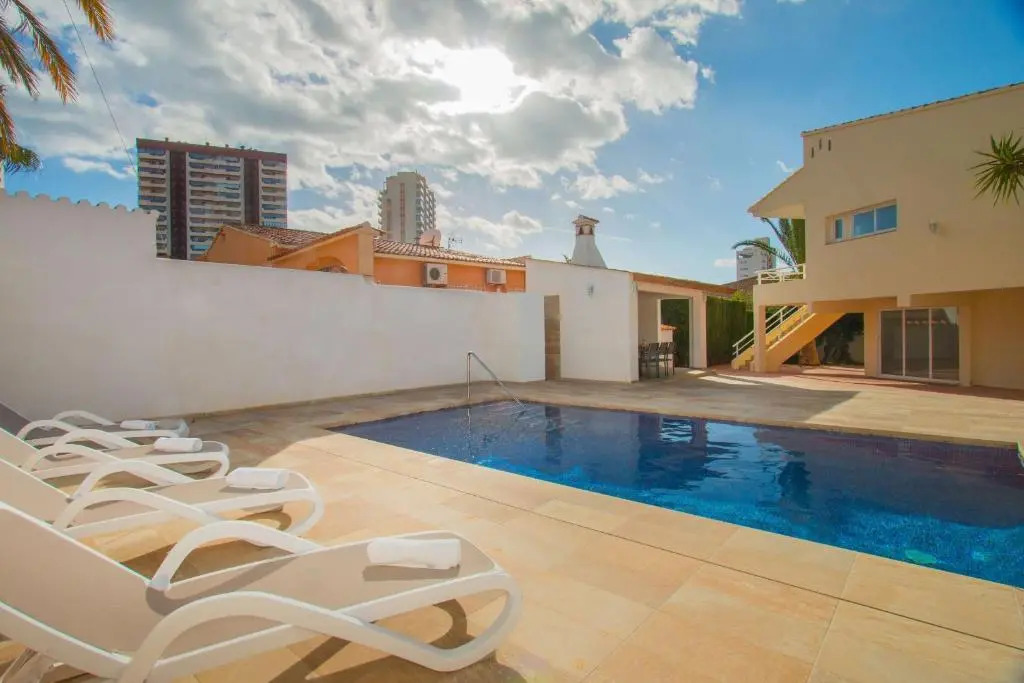 Villa Corina - Plusholidays