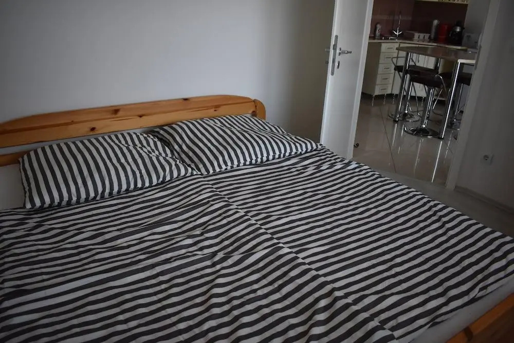 Gréta Wellness Apartmanok -Köztársaság u