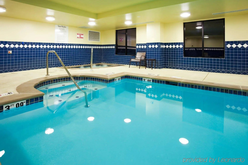 Holiday Inn Express Hotel & Suites Smyrna-Nashville Area by IHG