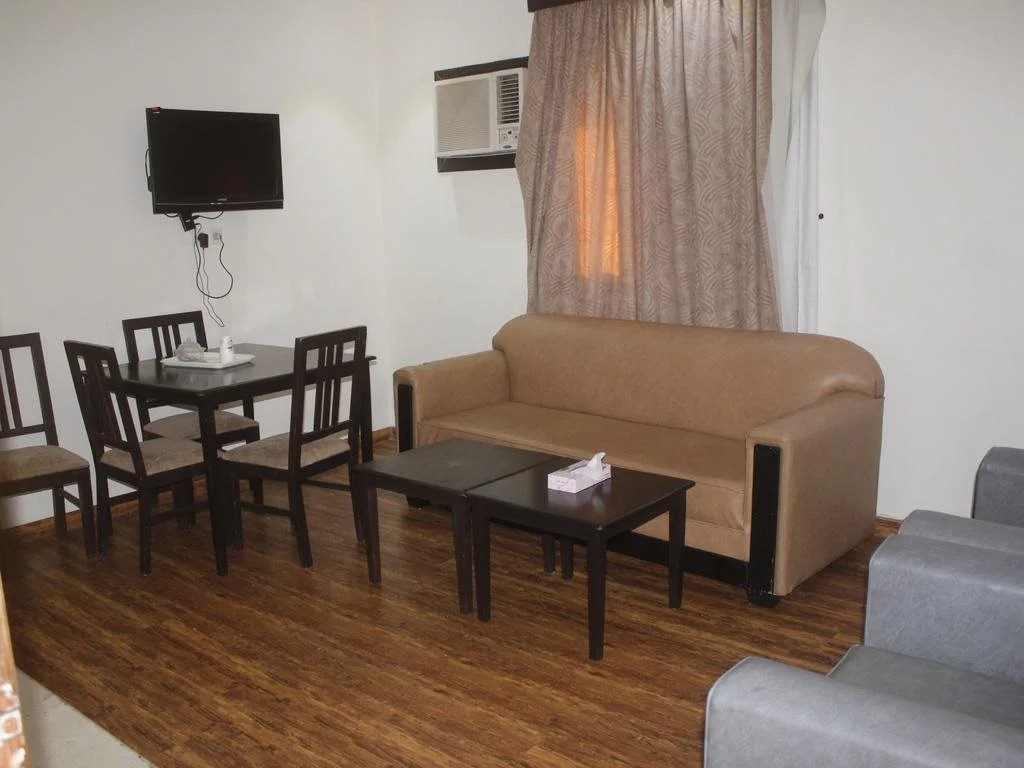 Alkhazrajiah Hotel