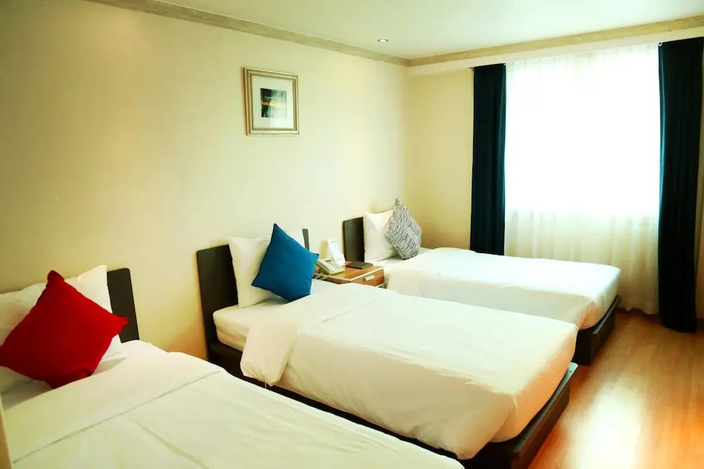 Tiffany Tourist Hotel