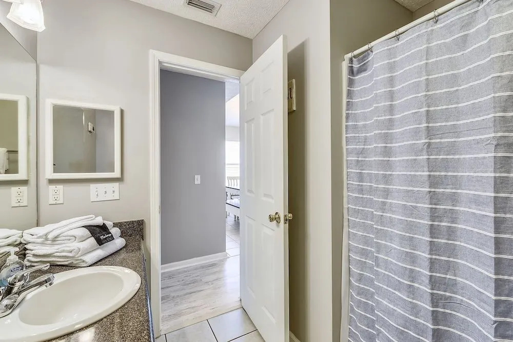 Poolside Cabana by Book That Condo