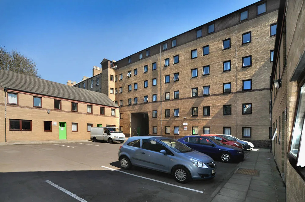 Destiny Student Meadow Court - Campus Accommodation