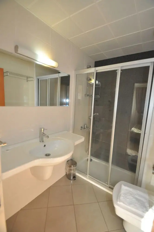EcemHotel