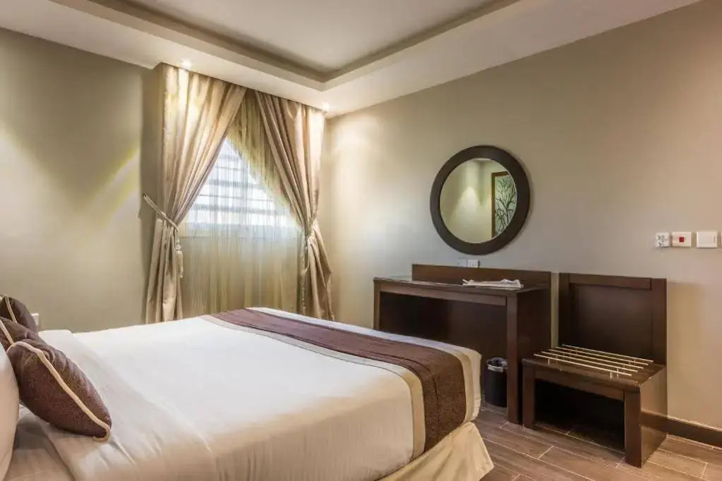 Al Muhaidb Residence Al Malaz 3 - Economic