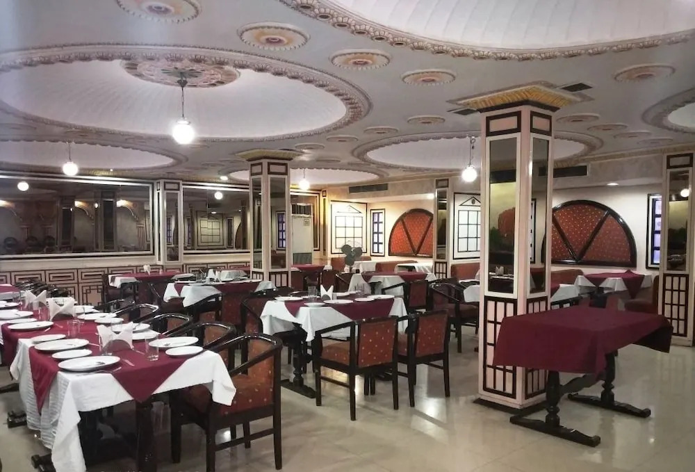 Hotel Neelam
