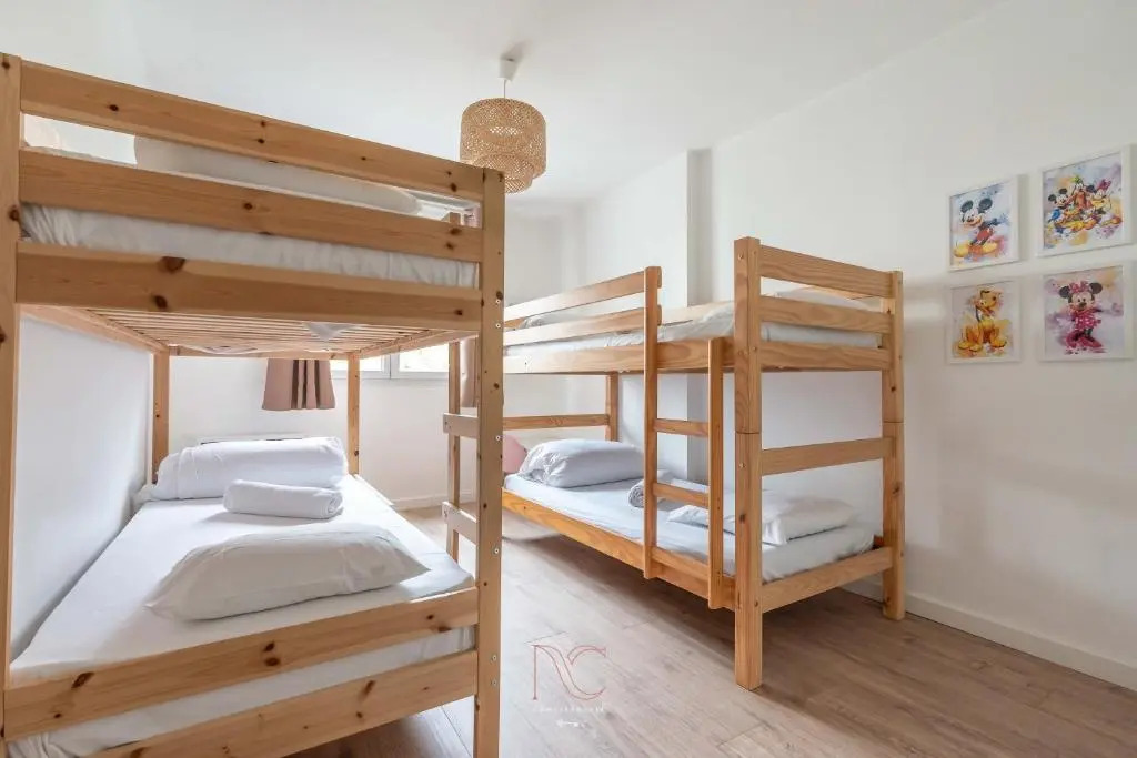 Disneyland-Paris 8pers, 2 Parkings, Wifi,