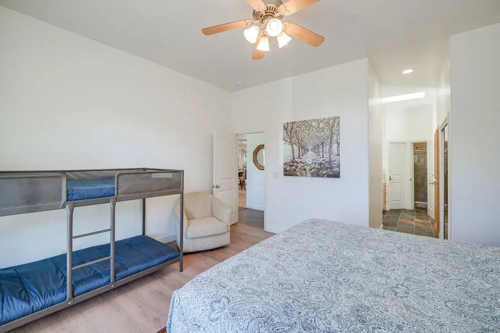Serene Pine Mountain Club Home w/ Pool Access!