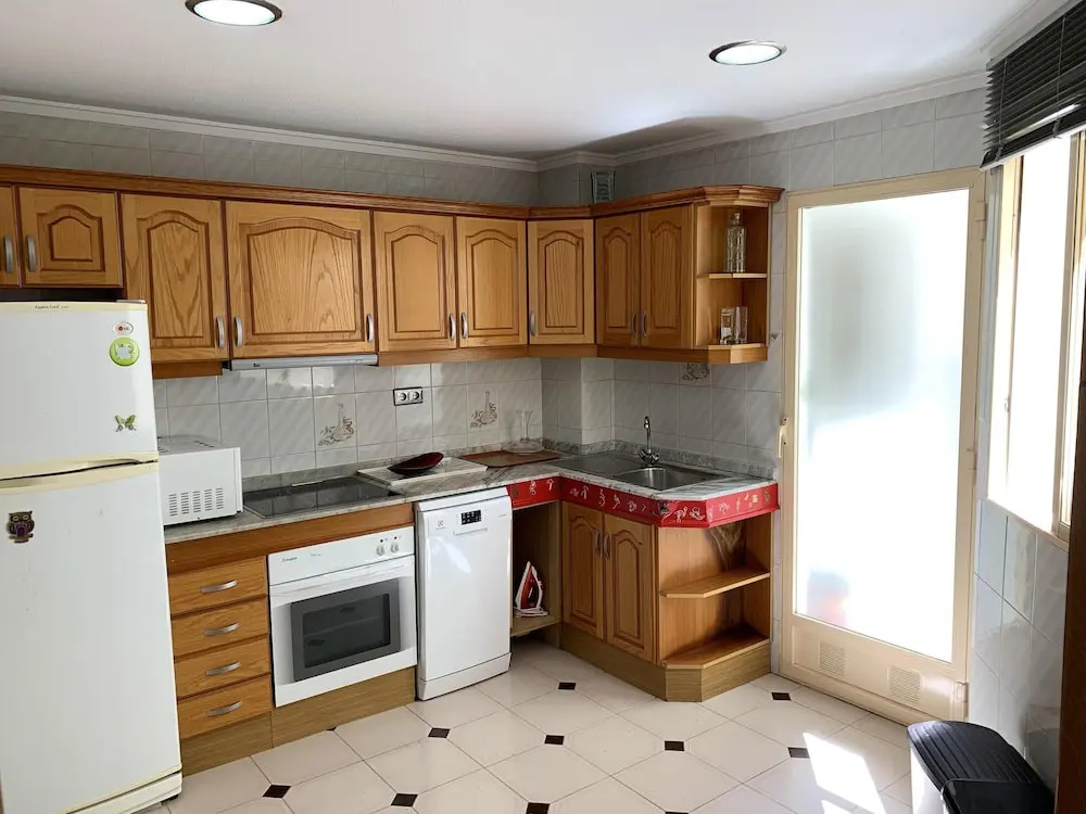 Apartment with 3 Bedrooms in Torrevieja, with Wonderful Sea View, Furnished Terrace And Wifi - 50 M From the Beach