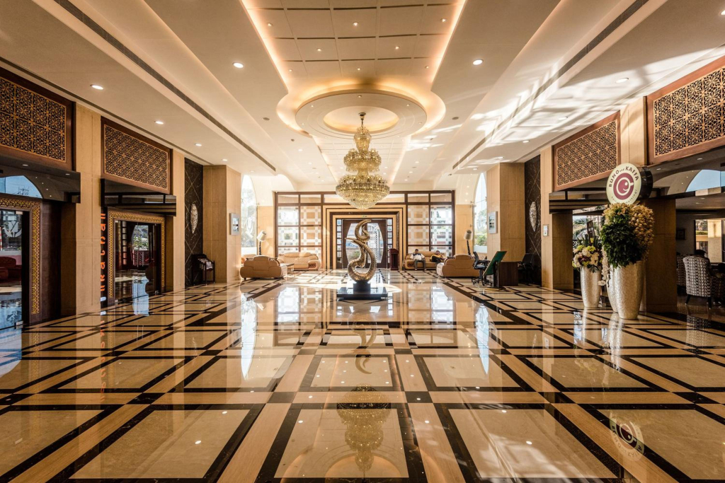 Golden Chariot Vasai Hotel
