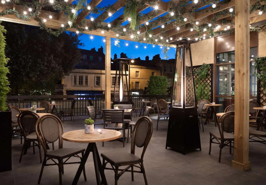 DoubleTree by Hilton Bath