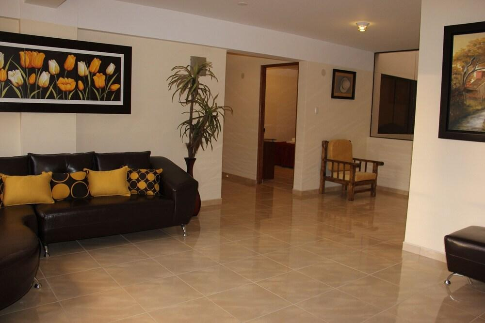 La Mansion Casa Hotel
