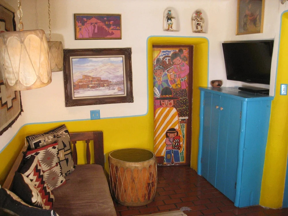 La Dona Luz Inn an Historic B&B