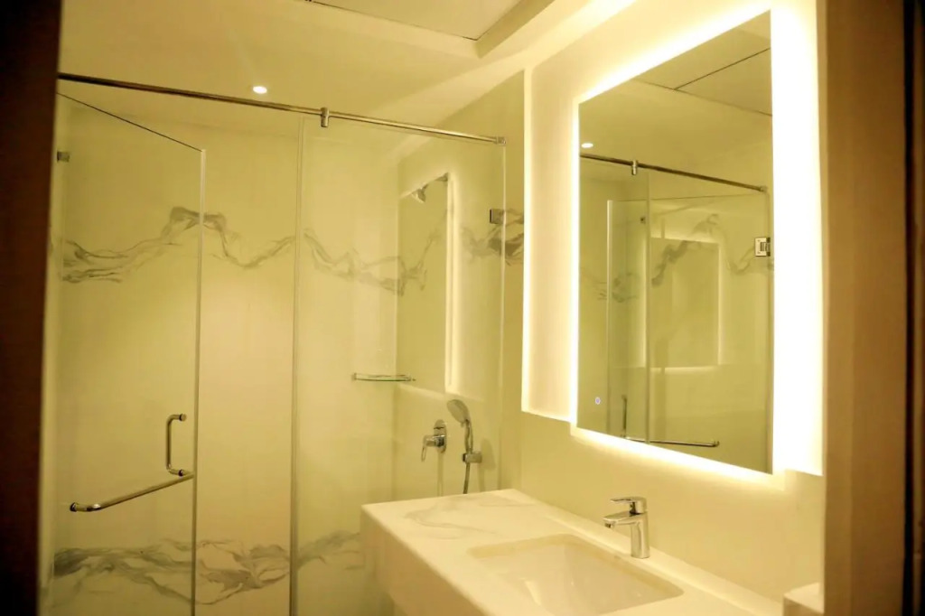 Hotel Deccan Serai Grande, Gachibowli, Hyderabad