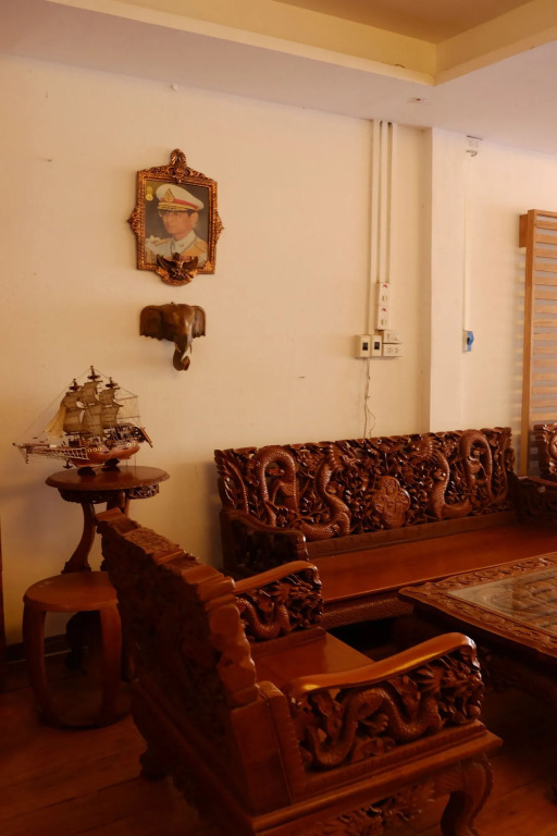 Changsova Hotel