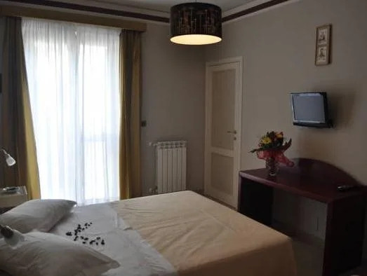 Aci Center Inn