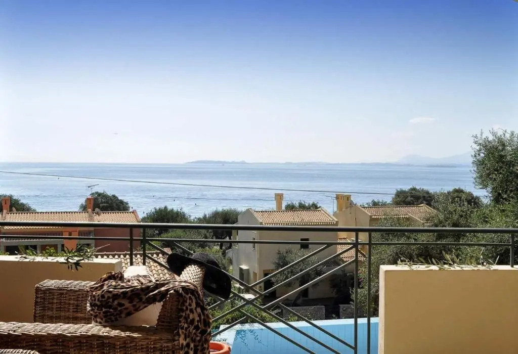 Villa Iris