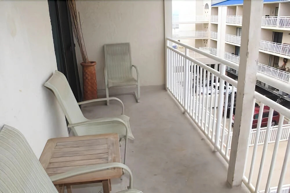 Sugar Beach 328 3 Bedroom Condo by RedAwning