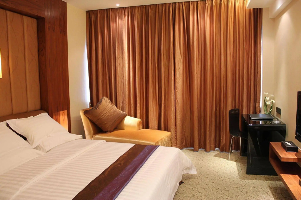 HL Garden Holiday Hotel