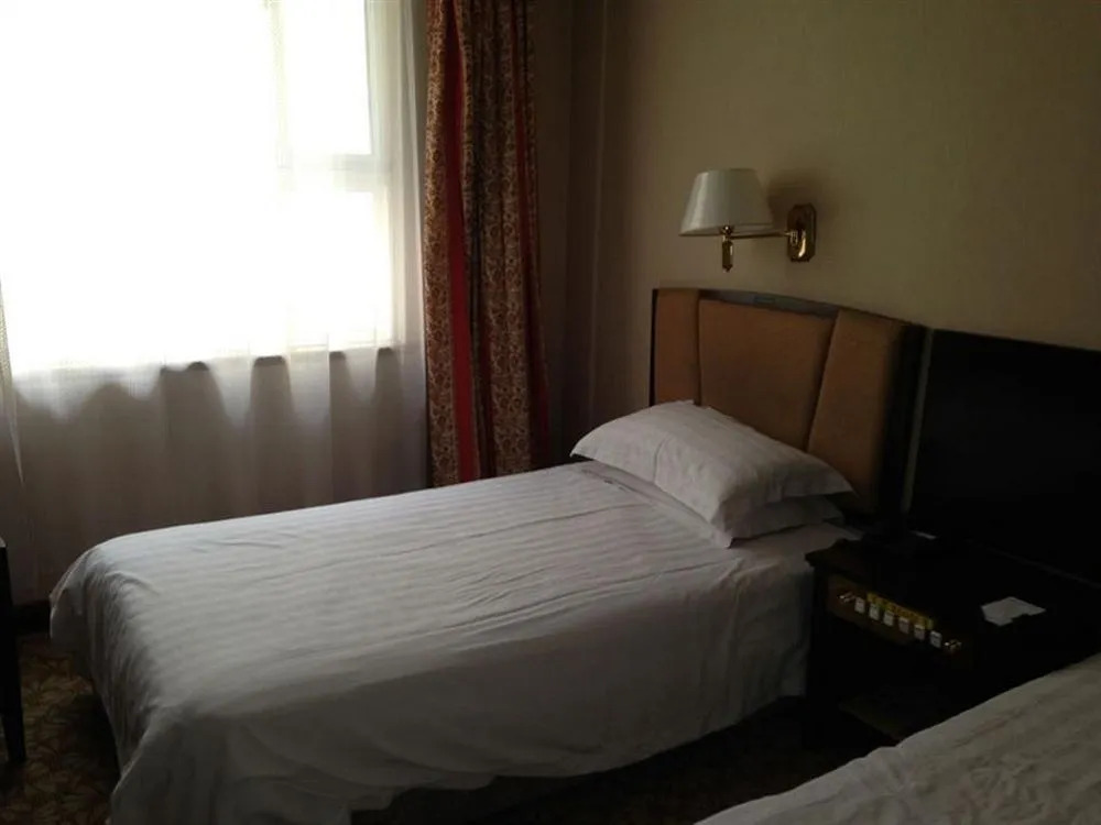 Qi Dong Grand Hotel