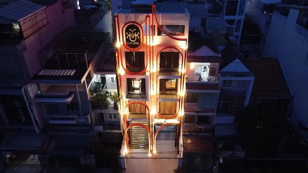 PYNT HOTEL