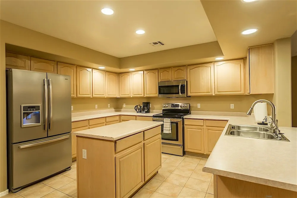 Litchfield Manor BR by Casago