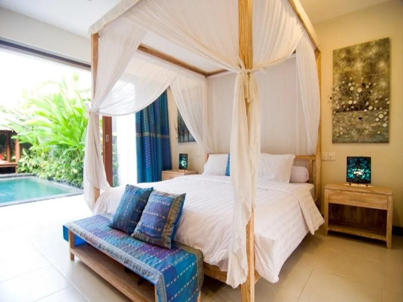 Villa Warna Warni