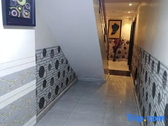 Ikad Hotel and Suite