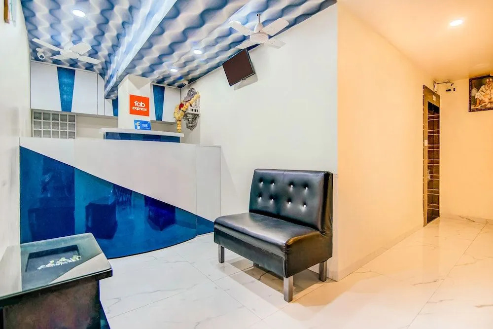 Fabhotel Saim Pride
