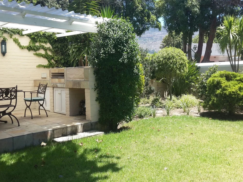 Constantia Cottages