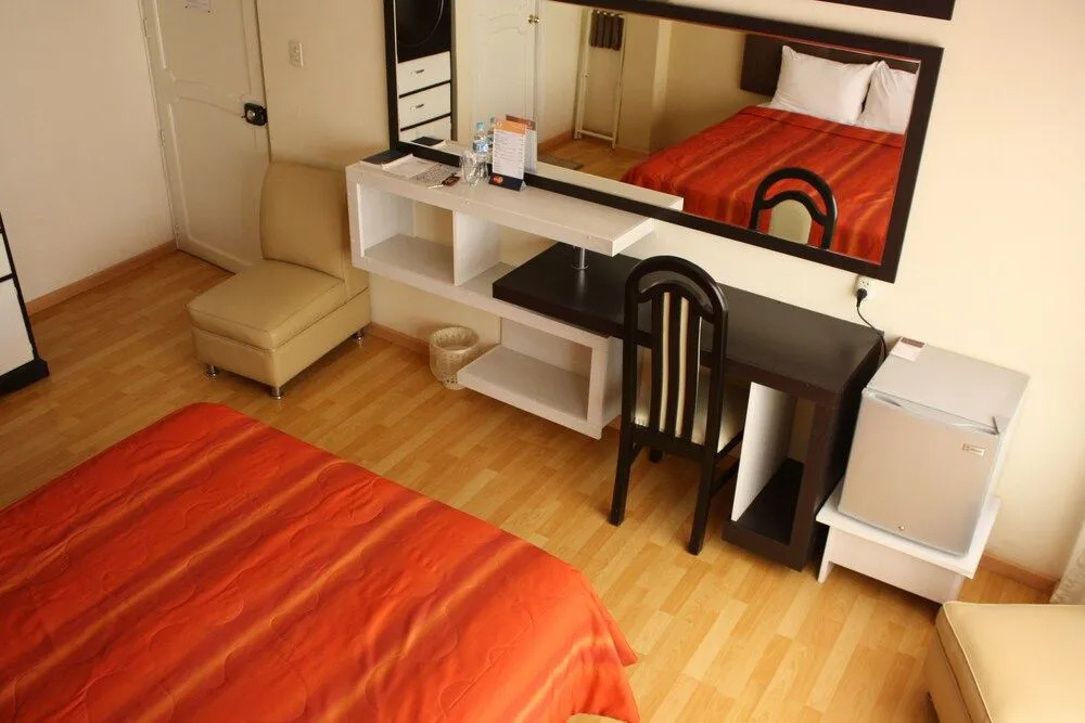 Eras Hotel