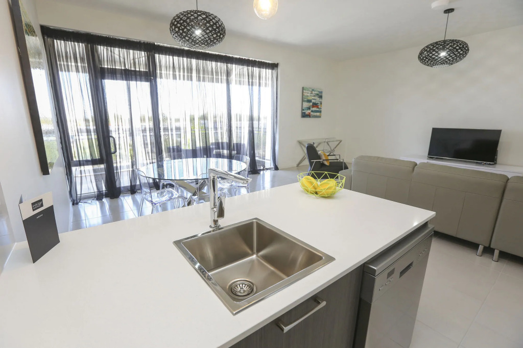 Indulge Apartments - CBD