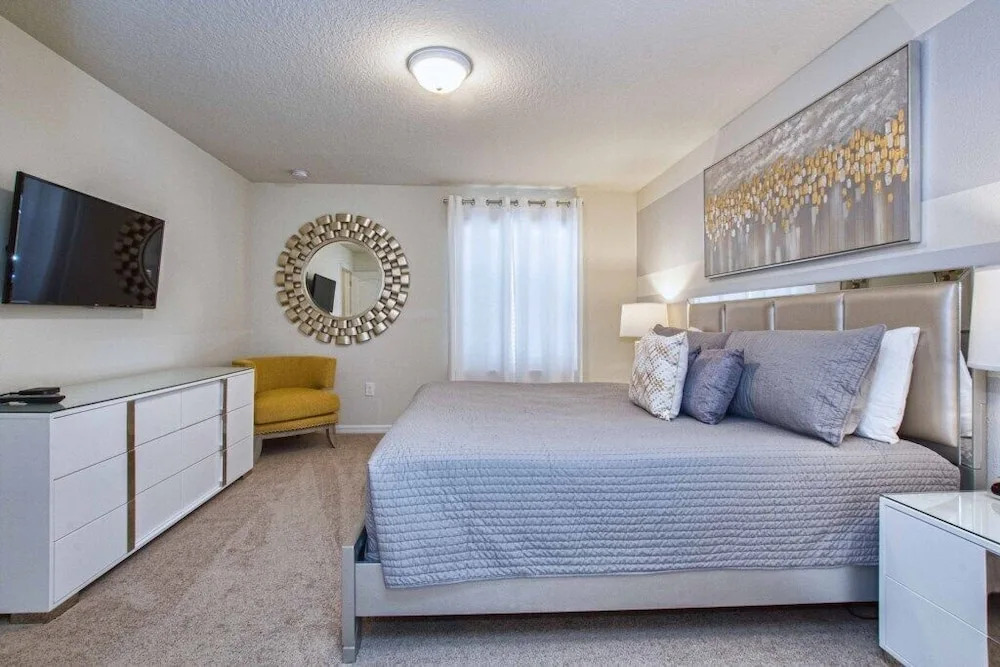 Windsor at Westside-5 Bedrooms House W/pool-3716ww Home