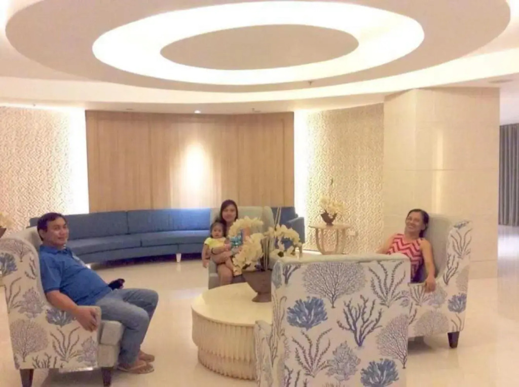Shell Residence