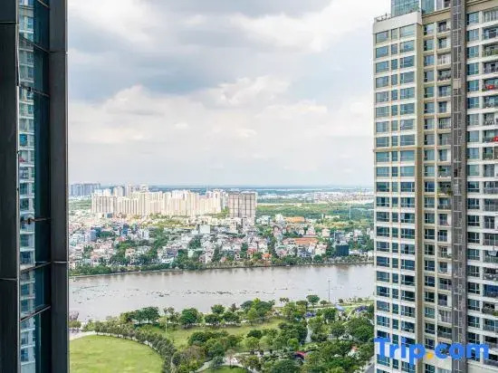 Condotel Imperial Landmark 81