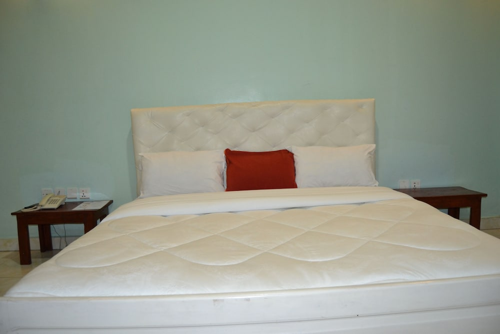 Comfort Hotel Ltd