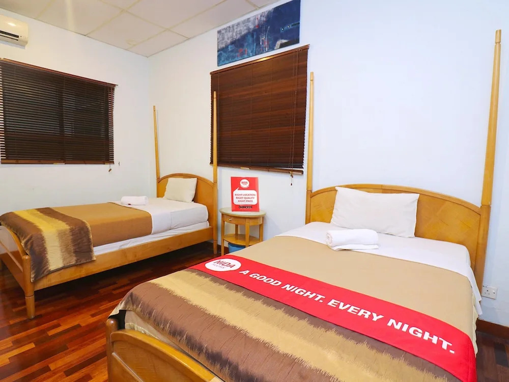 NIDA Rooms No 22 Leboh Leith