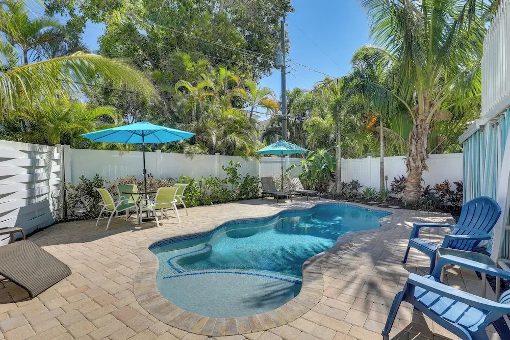 Siesta Key Dream Inn Rental - Close to Village