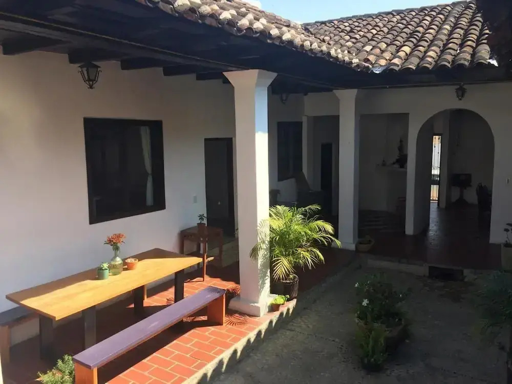 Casa LOBE