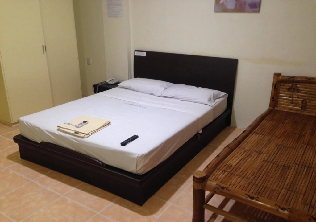 Zenfields Hotel