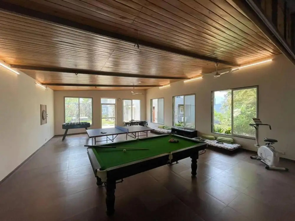 4 Bed Villa - Sleeps 8 - Private Pool - Mtn Views