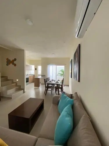 Cozy Family Vacation Home near the beach