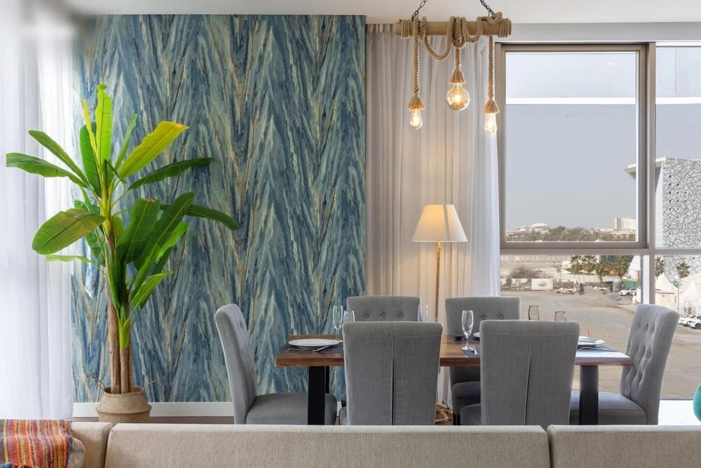 7 Min to Beach 2 BR City Walk